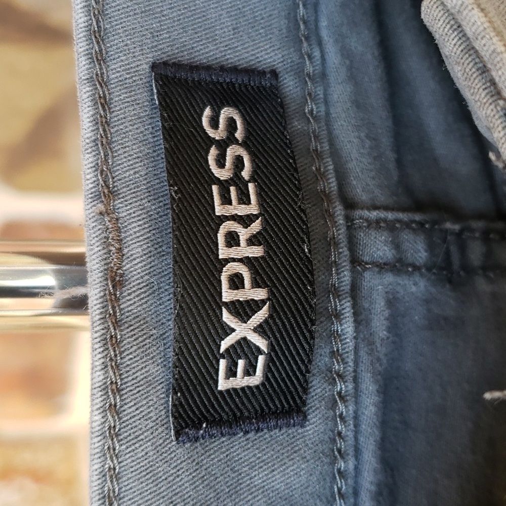 Grey Jeans - Picture 4 of 6